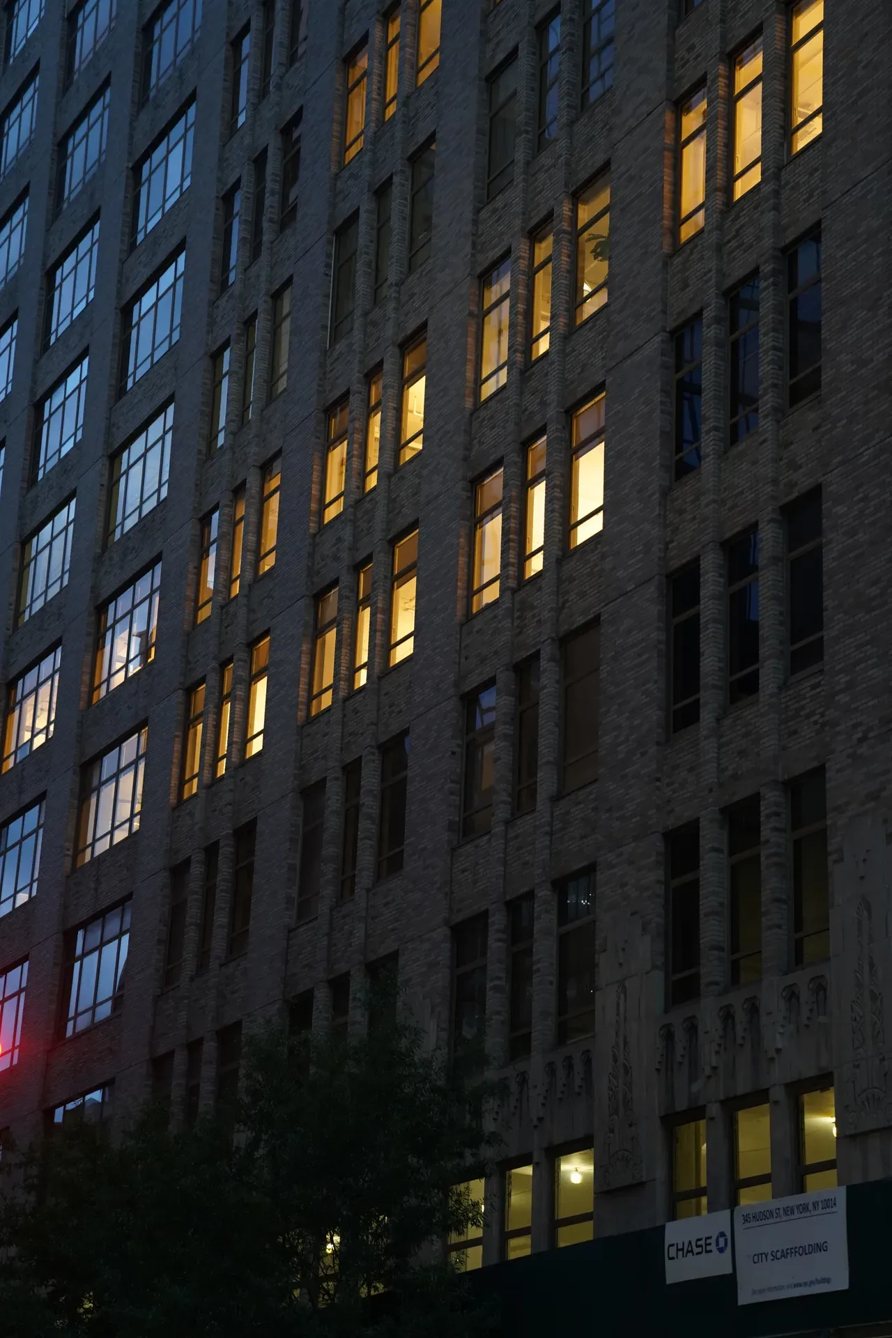 Govind Kavaturi photography - New York building windows lit at night